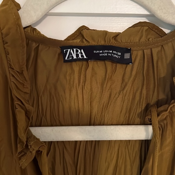 Zara Olive Green Wrinkle Effect Midi M - Picture 3 of 4